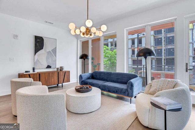 775 Juniper Street NE 327, Atlanta, GA 30308