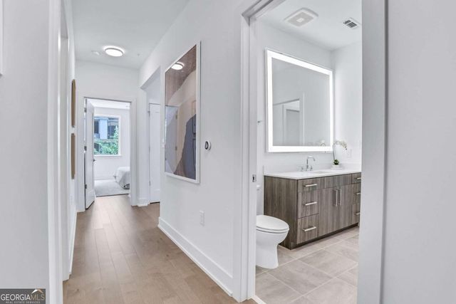 775 Juniper Street NE 327, Atlanta, GA 30308