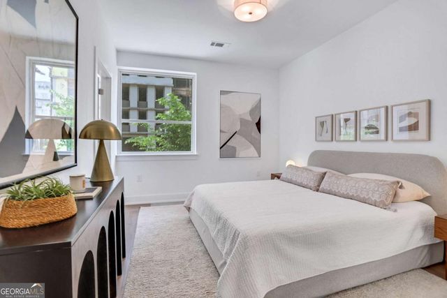 775 Juniper Street NE 327, Atlanta, GA 30308