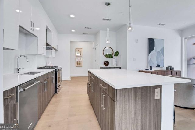 775 Juniper Street NE 327, Atlanta, GA 30308