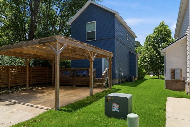 1426 S Duncan Avenue, Fayetteville, AR 72701