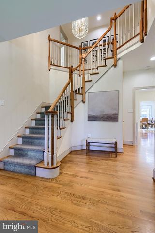 2124 QUAIL DR, Lancaster, PA 17601