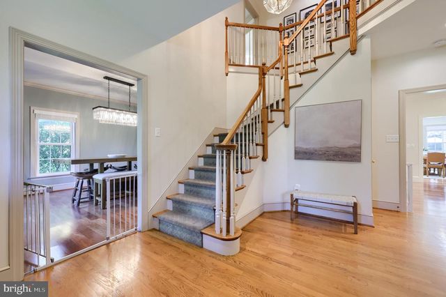 2124 QUAIL DR, Lancaster, PA 17601