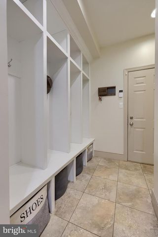 2124 QUAIL DR, Lancaster, PA 17601