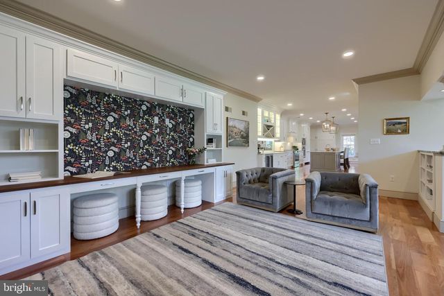 2124 QUAIL DR, Lancaster, PA 17601