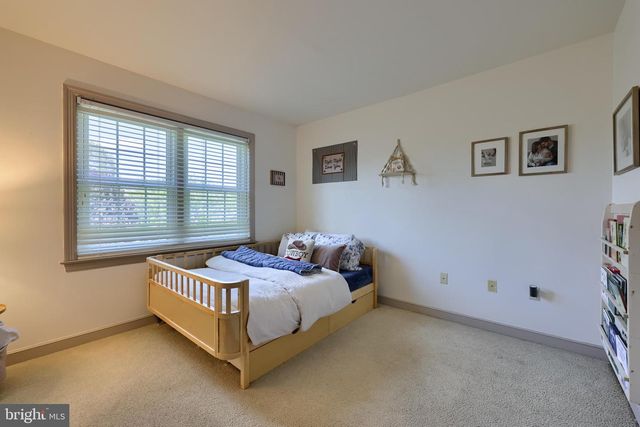 2124 QUAIL DR, Lancaster, PA 17601