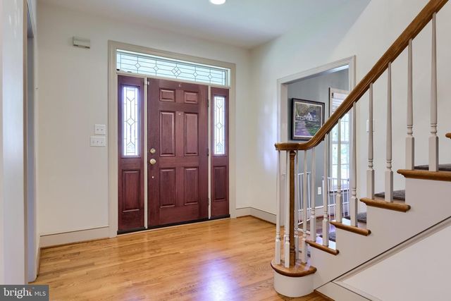2124 QUAIL DR, Lancaster, PA 17601