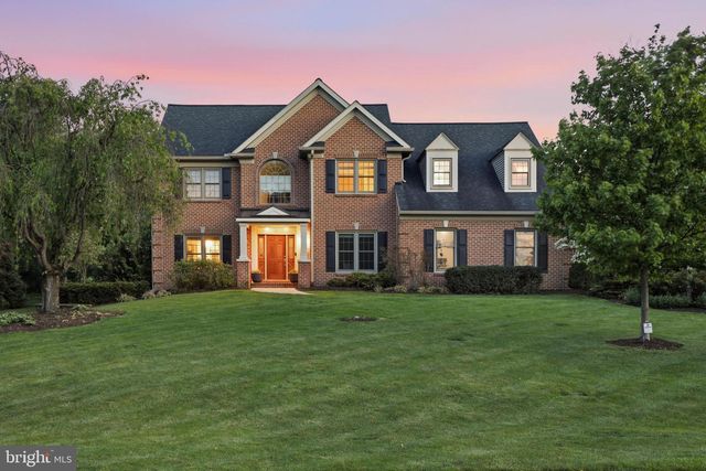 2124 QUAIL DR, Lancaster, PA 17601