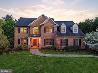 2124 QUAIL DR, Lancaster, PA 17601