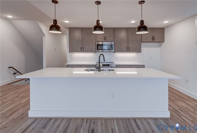 115 W 10th St, Richmond, VA 23224
