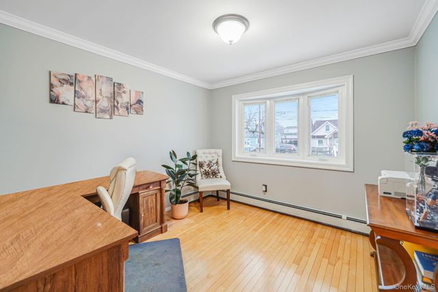 811 County Line Road, Amityville, NY 11701