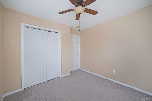 811 County Line Road, Amityville, NY 11701