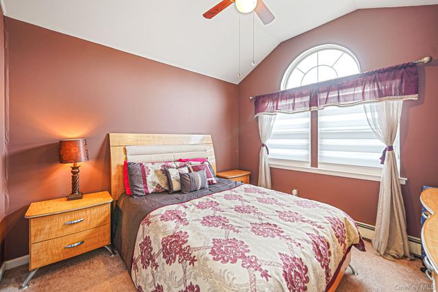 811 County Line Road, Amityville, NY 11701