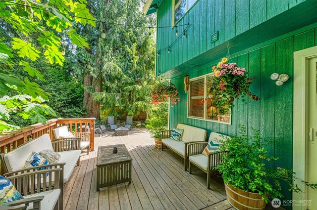 1864 21st Avenue SE, Olympia, WA 98501
