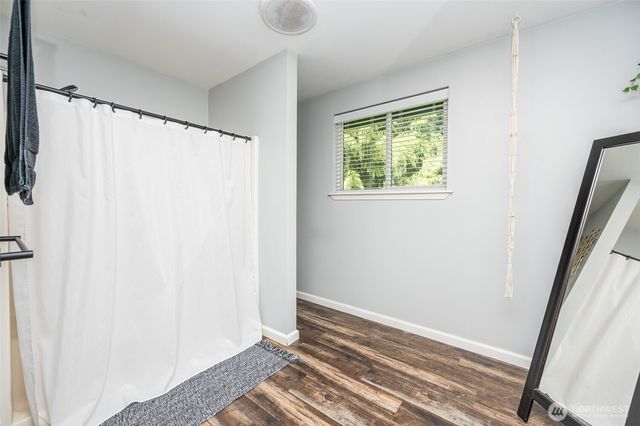 1864 21st Avenue SE, Olympia, WA 98501