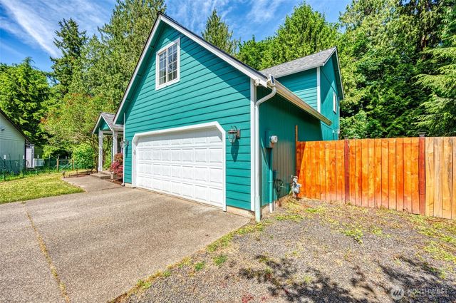 1864 21st Avenue SE, Olympia, WA 98501