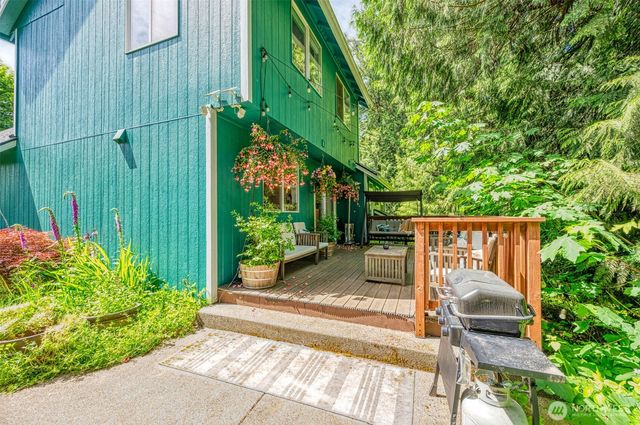 1864 21st Avenue SE, Olympia, WA 98501
