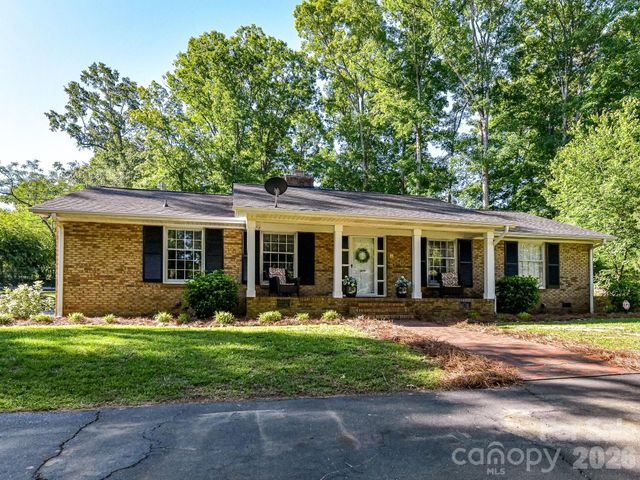 1303 Quail Drive, Monroe, NC 28112