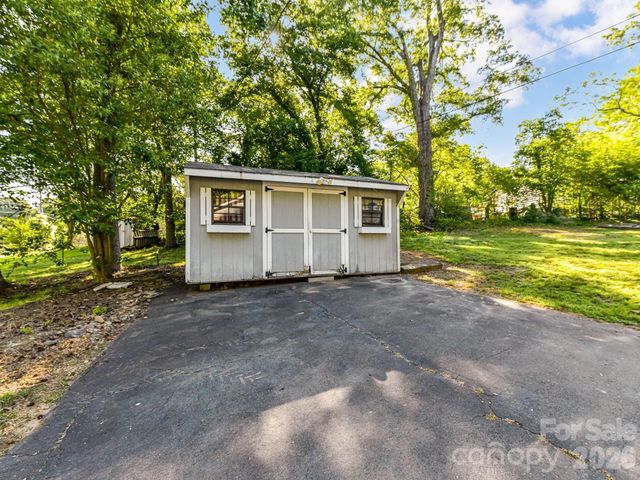 1303 Quail Drive, Monroe, NC 28112