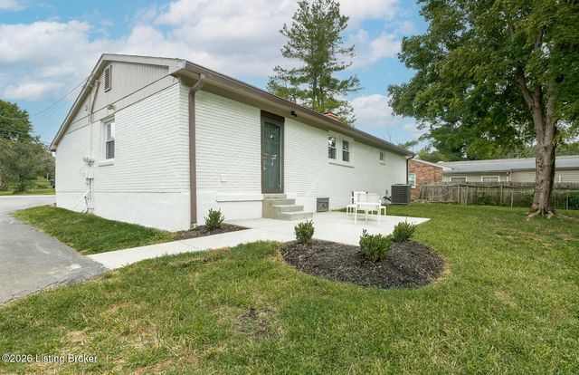 5308 Lee Ave, Crestwood, KY 40014