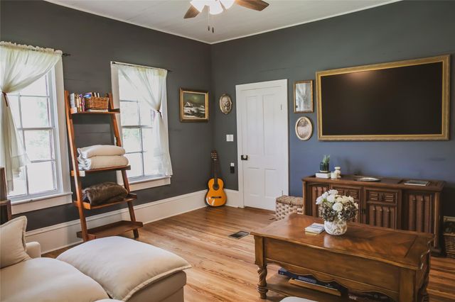 10753 Track Rd E, Cat Spring, TX 78933