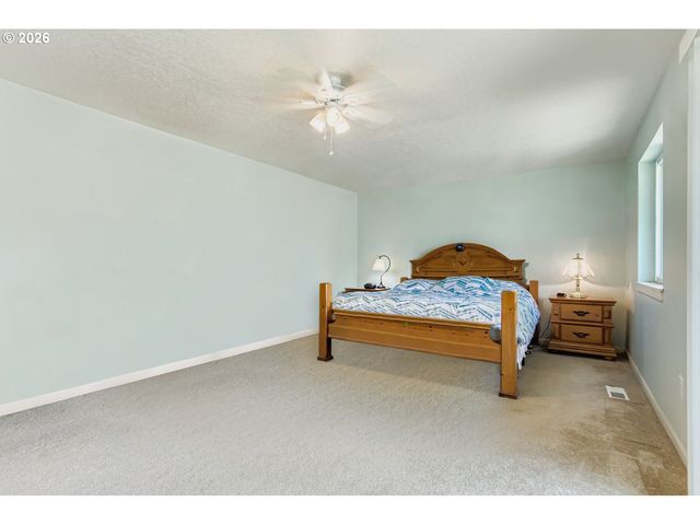 1700 Se 4TH St, Gresham, OR 97080