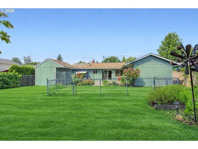 1700 Se 4TH St, Gresham, OR 97080