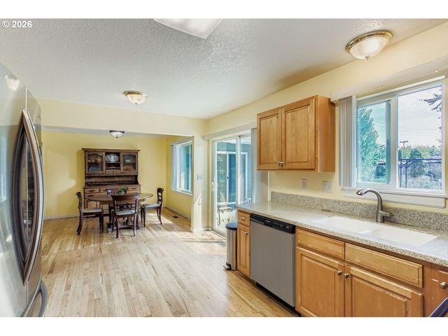 1700 Se 4TH St, Gresham, OR 97080