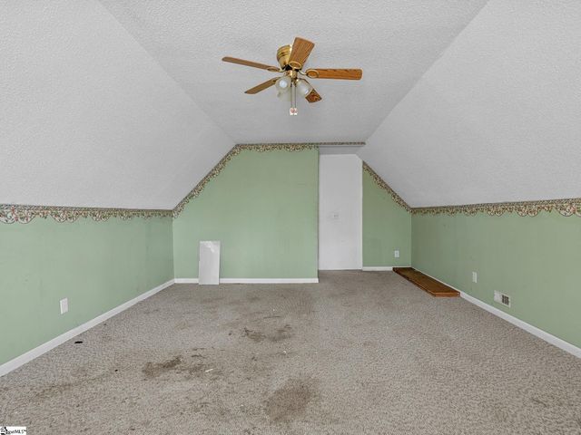 155 Ridings Road, Campobello, SC 29322