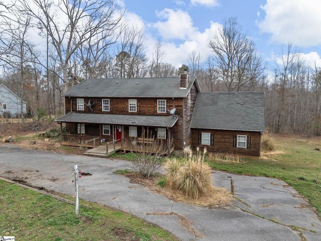 155 Ridings Road, Campobello, SC 29322