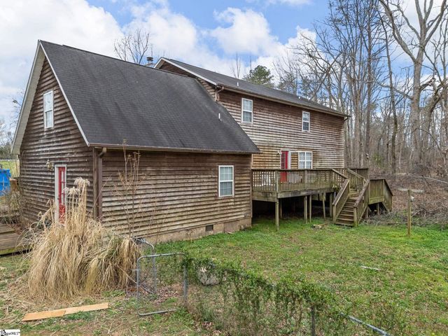 155 Ridings Road, Campobello, SC 29322