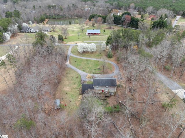 155 Ridings Road, Campobello, SC 29322