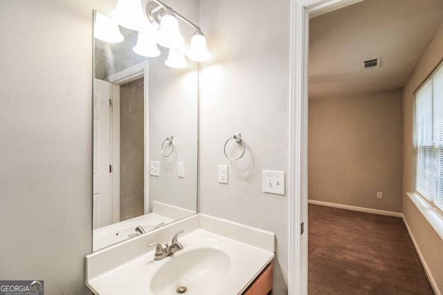 4999 Galbraith Circle, Stone Mountain, GA 30088