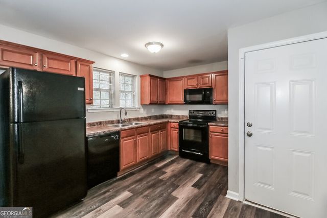 4999 Galbraith Circle, Stone Mountain, GA 30088