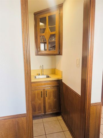 1109 Simpson Terrace, Bedford, TX 76021