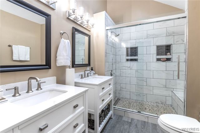 7054 Brian Lane, Wheatfield, NY 14304