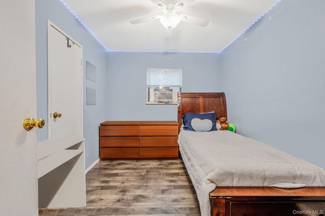 94 Harrison Avenue, Bethpage, NY 11714