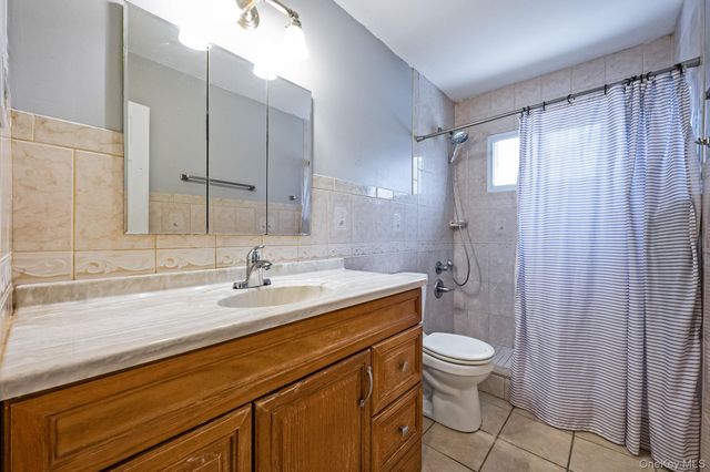 94 Harrison Avenue, Bethpage, NY 11714