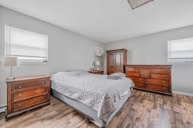 94 Harrison Avenue, Bethpage, NY 11714