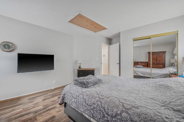 94 Harrison Avenue, Bethpage, NY 11714