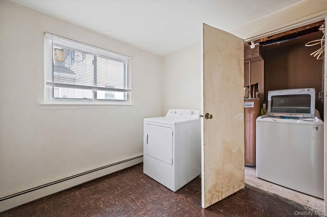 94 Harrison Avenue, Bethpage, NY 11714