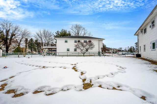 94 Harrison Avenue, Bethpage, NY 11714