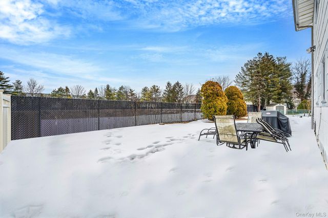 94 Harrison Avenue, Bethpage, NY 11714