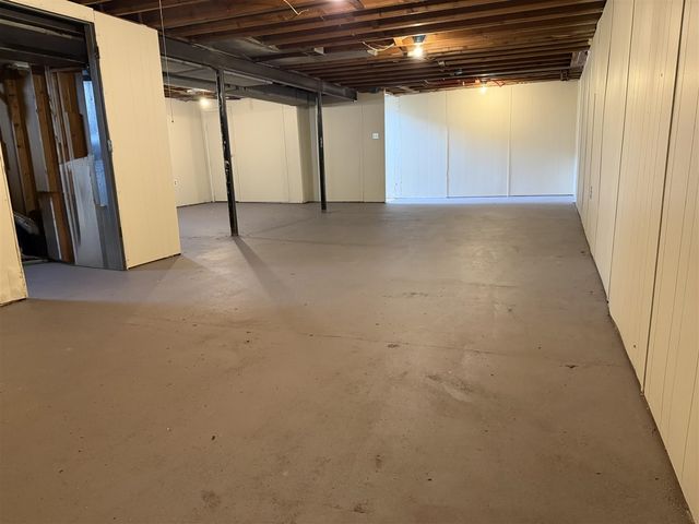 17422 Keppen Avenue, Allen Park, MI 48101