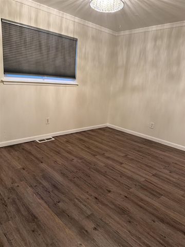 17422 Keppen Avenue, Allen Park, MI 48101