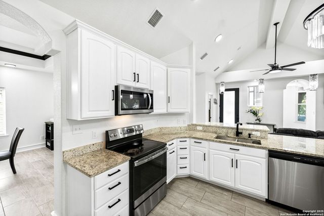 3307 W Salinas, San Antonio, TX 78207