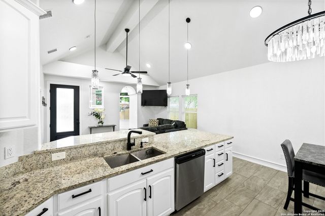 3307 W Salinas, San Antonio, TX 78207