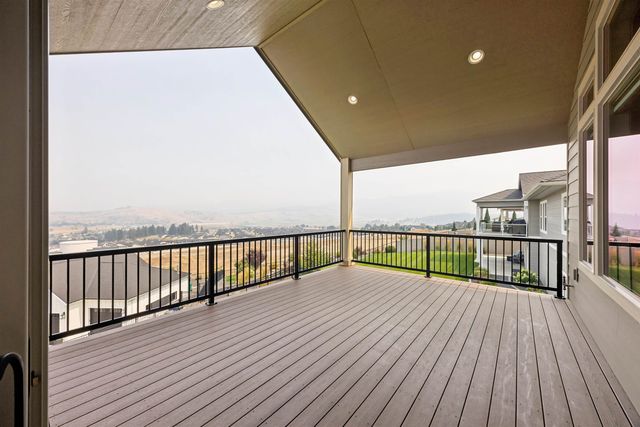 1719 S Incline Dr, Spokane, WA 99016
