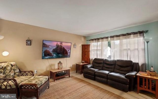 101 CREST AVE, Glen Burnie, MD 21061