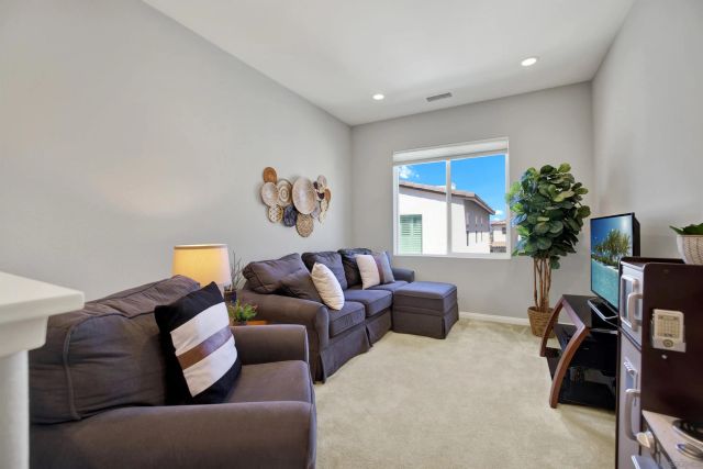 8511 Yucca St, Santee, CA 92071